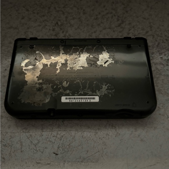 Nintendo 3DS XL *New* 2017 35GB
Pre-Loaded Pre-Installed (Luma3DS/HShop) - Picture 9 of 9